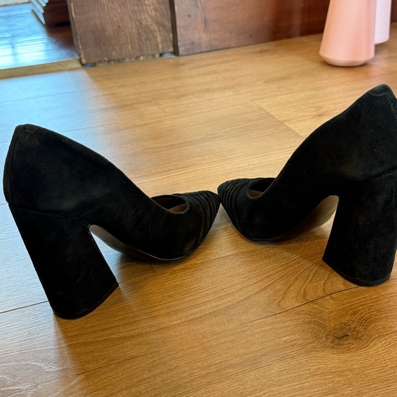 Nine West Harlyn Block-Heel Pumps Elegant Black Suede Women's size 4 - Picture 5 of 7